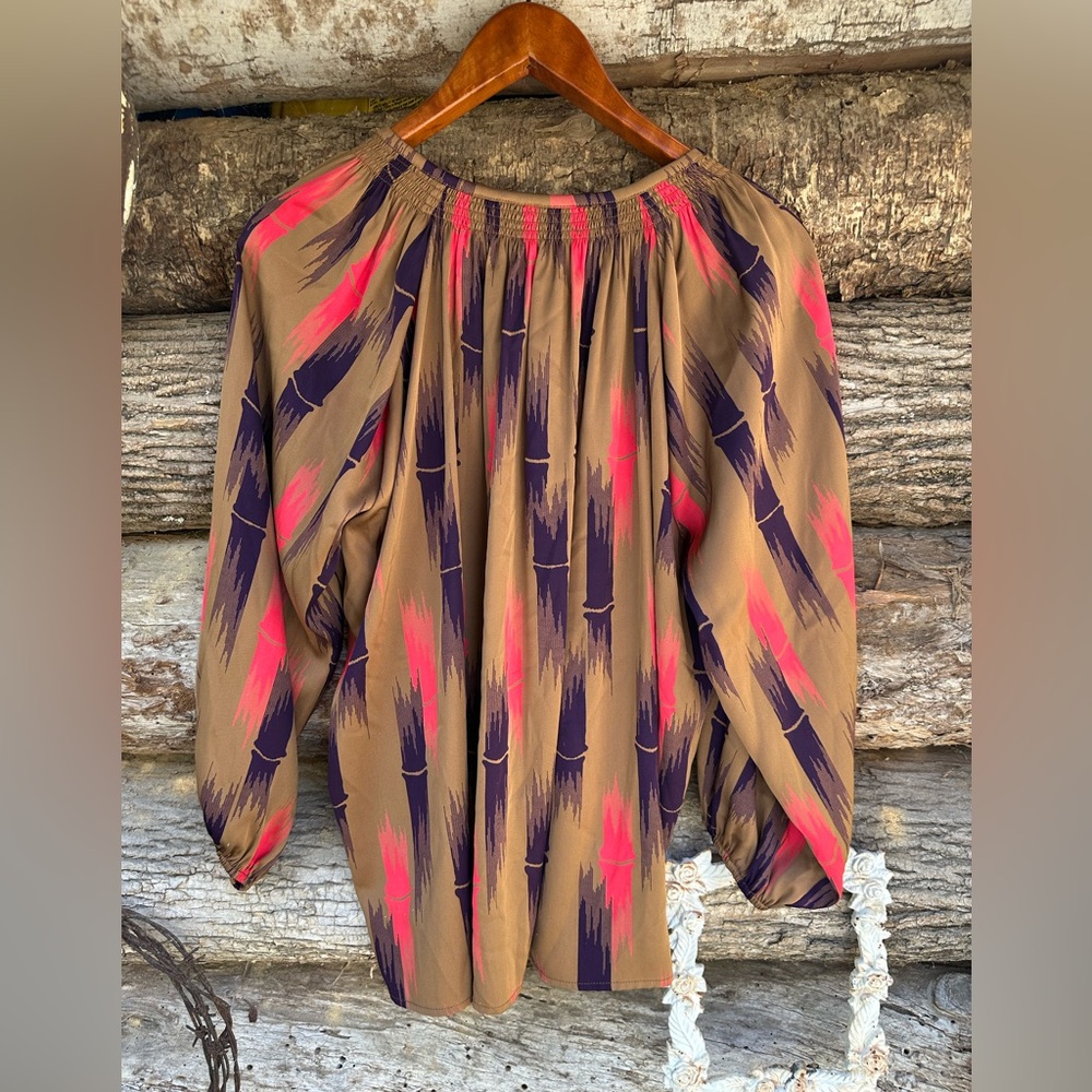 Tucker Brand Silk Blouse Size M - Picture 2 of 8